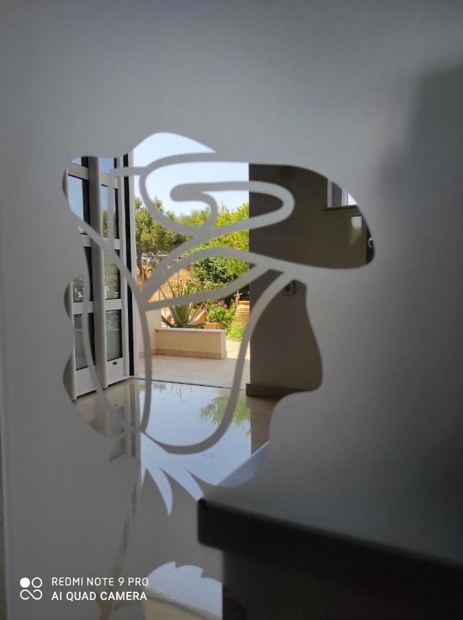 Studio Flower Skalanion المظهر الخارجي الصورة